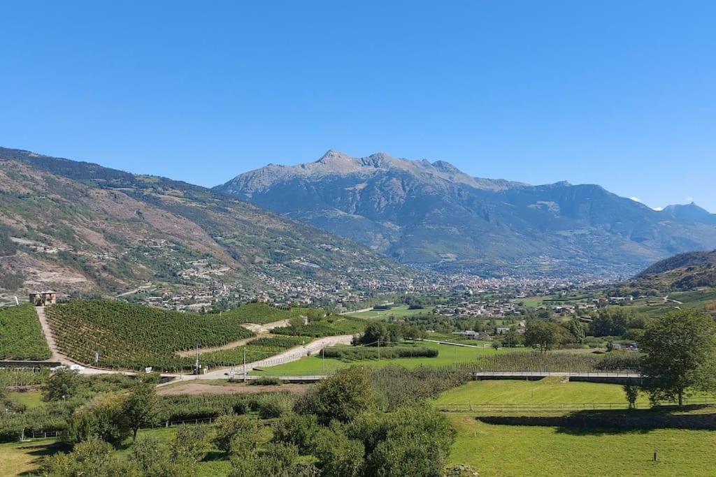 Valle D'Aosta A 360° - Ideal For Smart Working Aymavilles Eksteriør billede